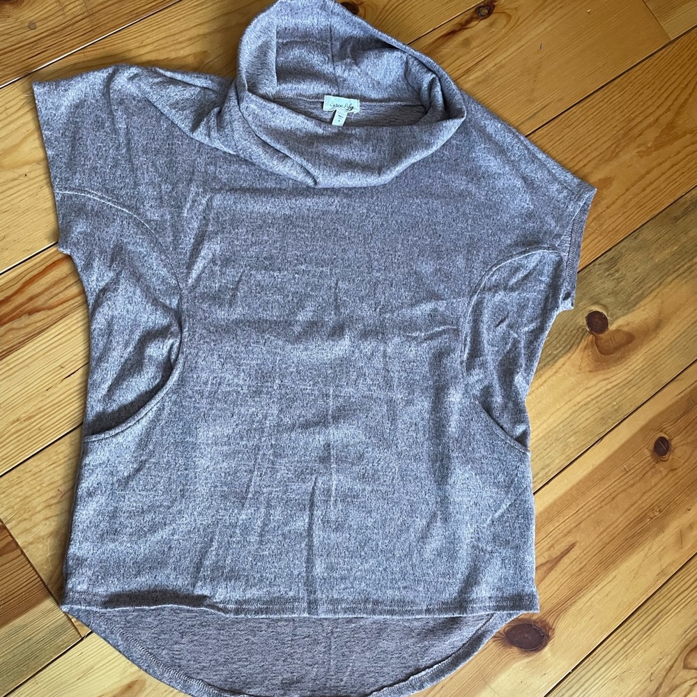 Siren Lily T-Shirt Lounge Top with Cowl Neck Size Medium